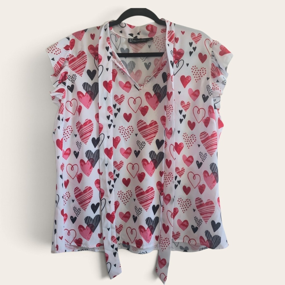 NY&C White Heart Print Tie V Neck Blouse Bow Coquette Romantic Valentine Top